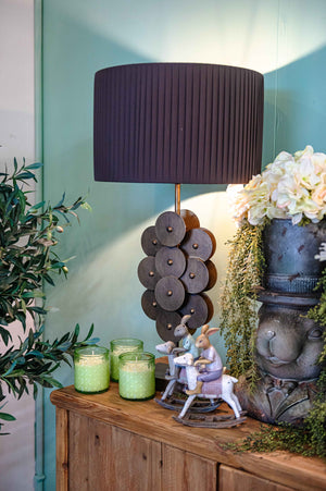 Lampada Decorativa Moderna con Scudi Tondeggianti – Design Raffinato per Interni