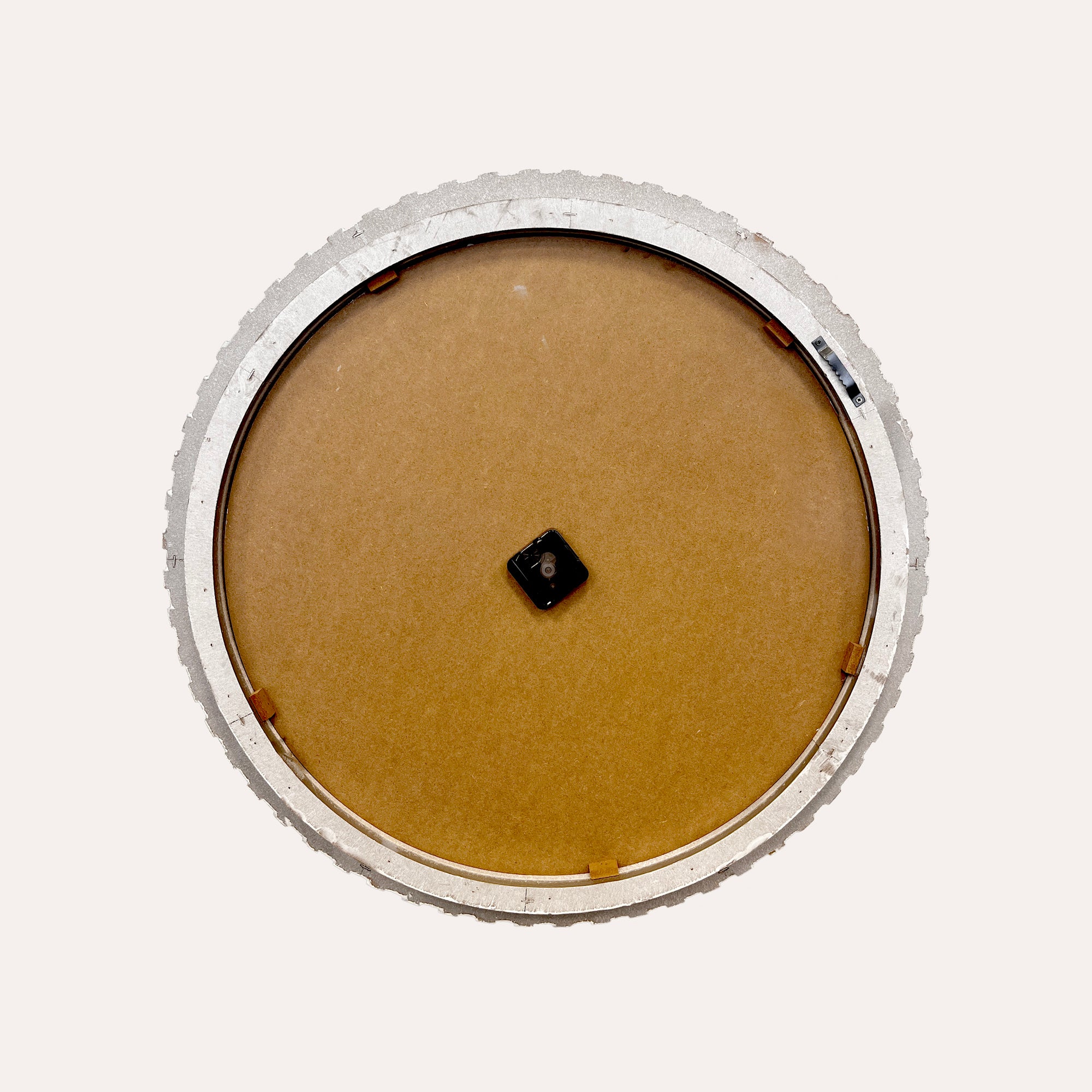 Orologio Rotondo da Parete in Metallo con Numeri Romani