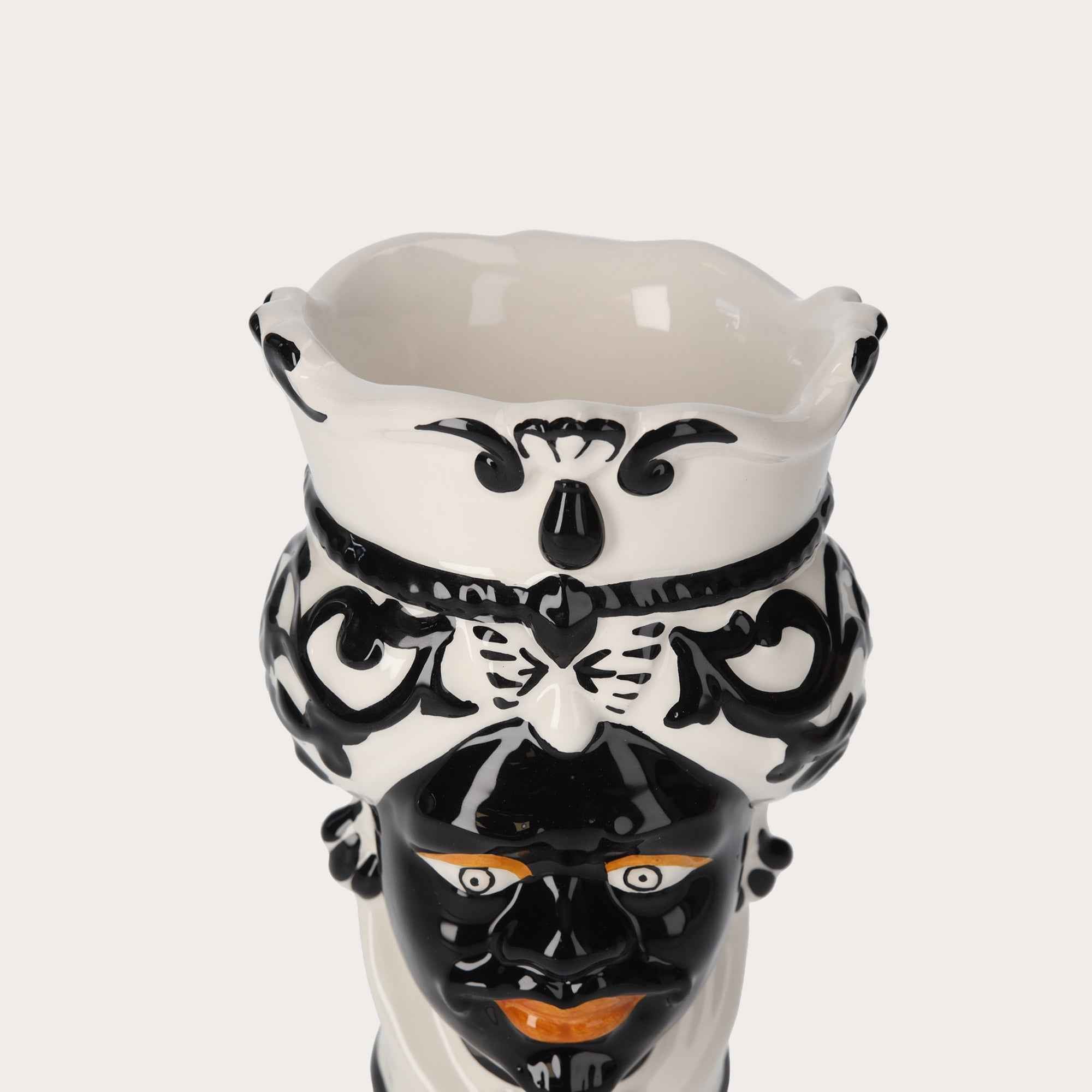 Vaso Testa di Moro Uomo in Ceramica Nera – Vaso Decorativo Artigianale