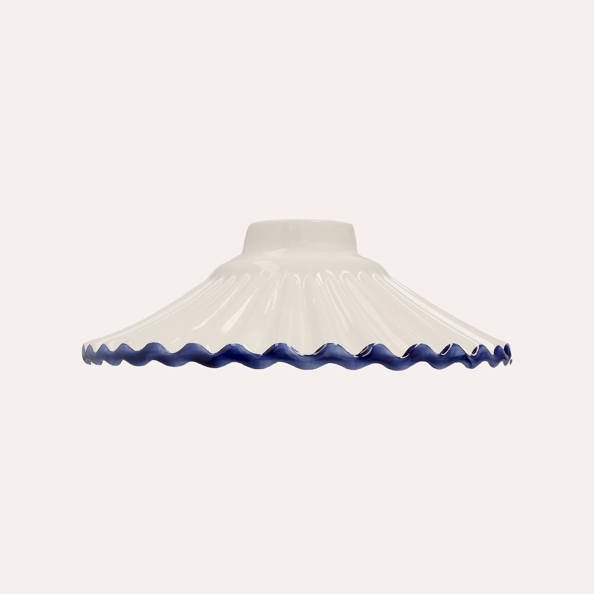 Paralume in Ceramica Bianca con Bordo Blu Ø 20 cm