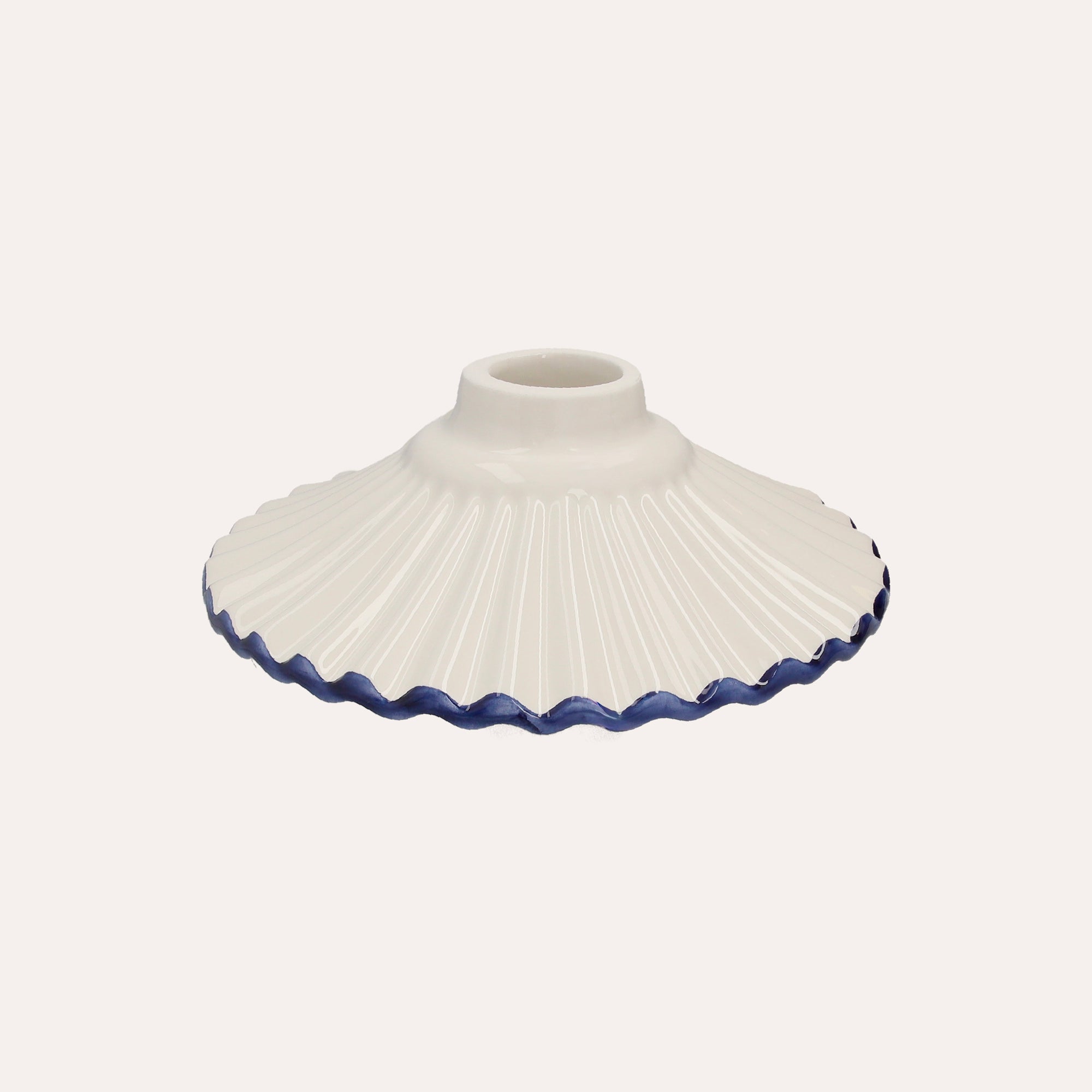 Paralume in Ceramica Bianca con Bordo Blu Ø 20 cm