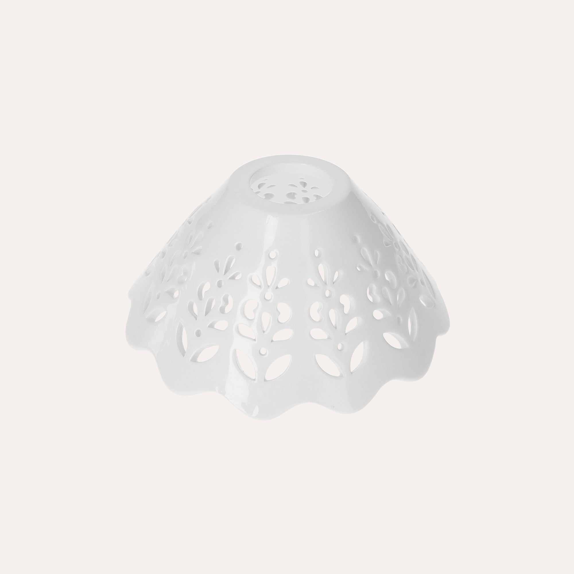 White Pierced Ceramic Lampshade Ø 18 cm