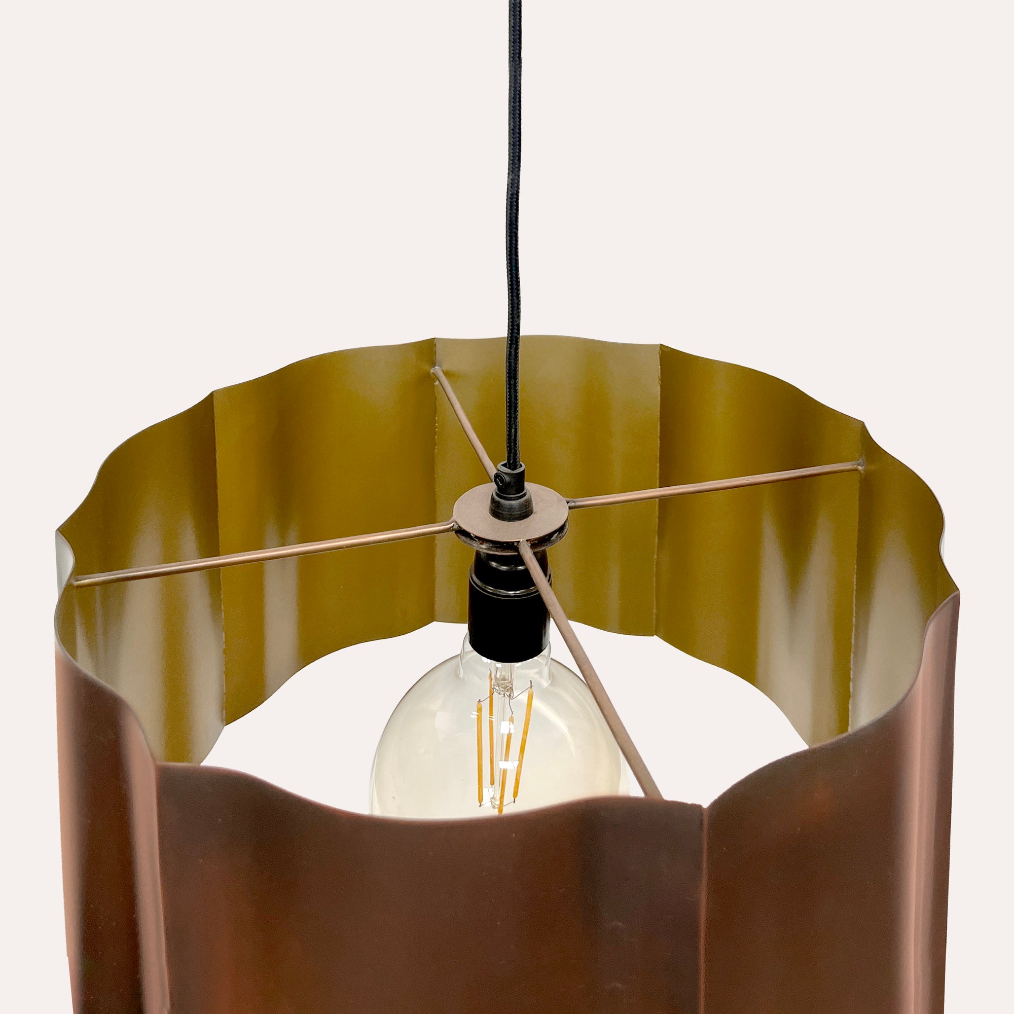 Lampadario In Metallo Rame Ondulato
